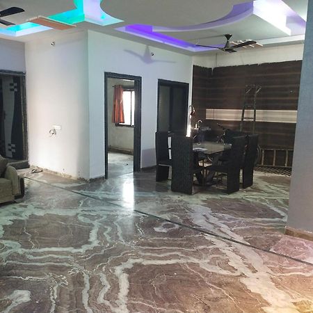 White House Appartement Mandsaur Buitenkant foto